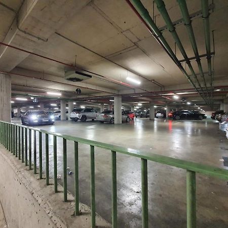 Luxurious Central Stay - Self Check-In Tiranë Luaran gambar
